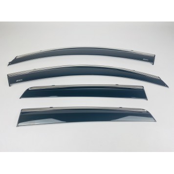 Дефлекторы окон Nissan Qashqai I 2006-2014 с нерж. хром полоской-3